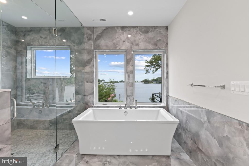 NEW CONSTRUCTION, ANNAPOLIS WATERFRONT HOME | 1100 MAGOTHY CIRCLE