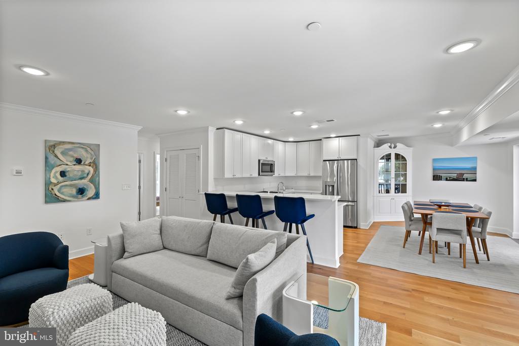 EASTPORT CONDO + BOAT SLIP | 772 FAIRVIEW AVENUE Unit: 772 E