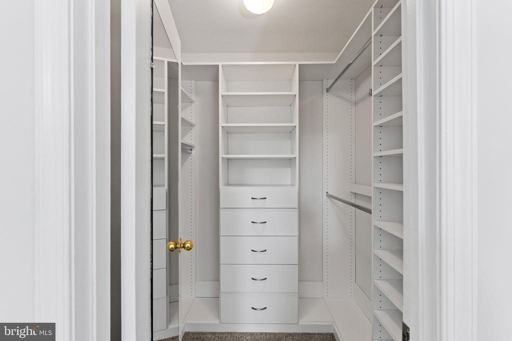 ANNAPOLIS TOWNHOUSE | 931 WINDWHISPER LANE