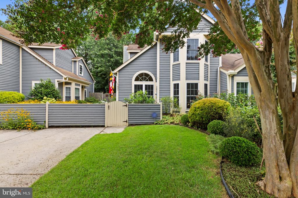 ANNAPOLIS TOWNHOUSE | 931 WINDWHISPER LANE