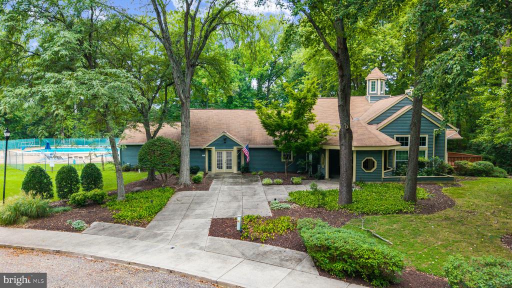 ANNAPOLIS TOWNHOUSE | 931 WINDWHISPER LANE