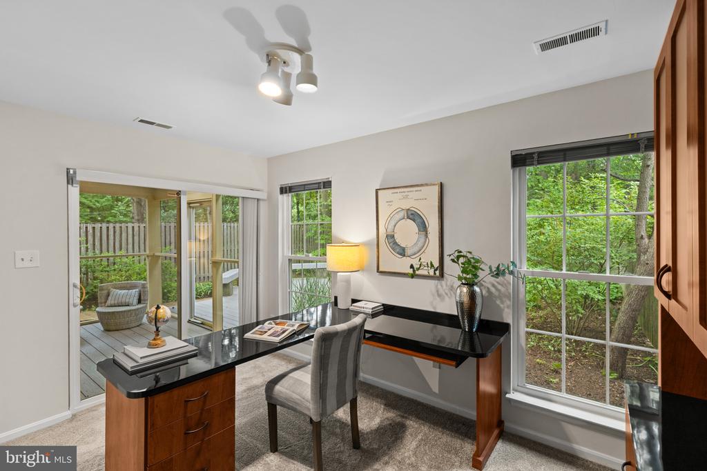 ANNAPOLIS TOWNHOUSE | 931 WINDWHISPER LANE