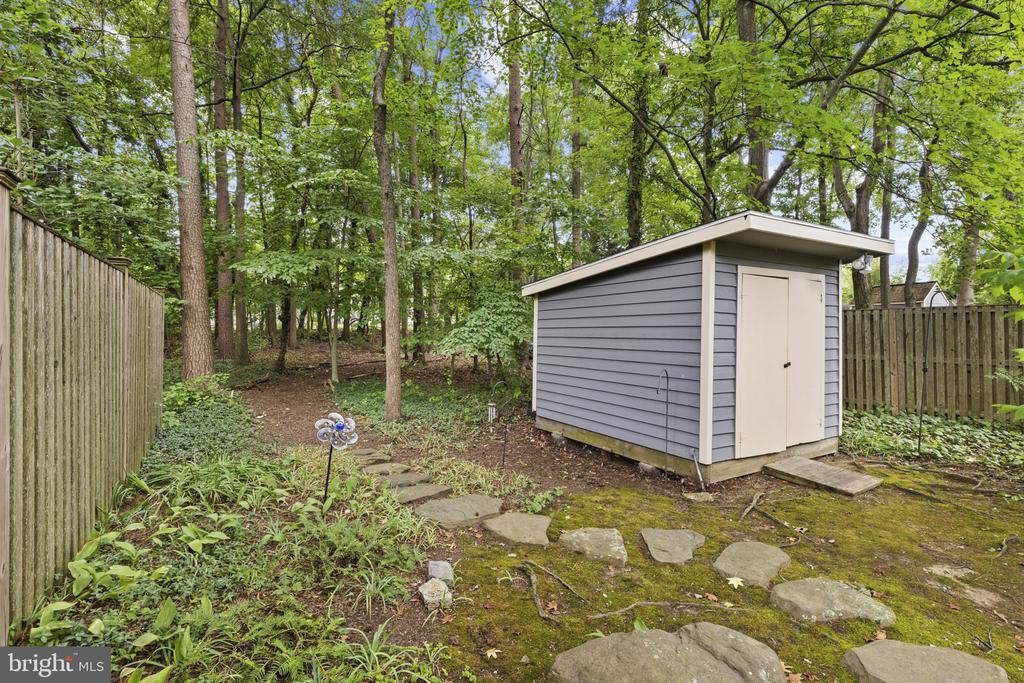 ANNAPOLIS TOWNHOUSE | 931 WINDWHISPER LANE