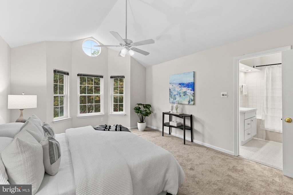 ANNAPOLIS TOWNHOUSE | 931 WINDWHISPER LANE