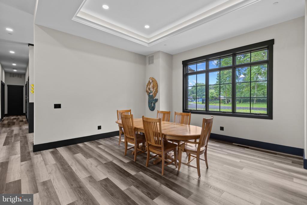 RARE BACK CREEK WATERFRONT NEW CONSTRUCTION + 26 SLIP MARINA| 7962 FRANCES LANE