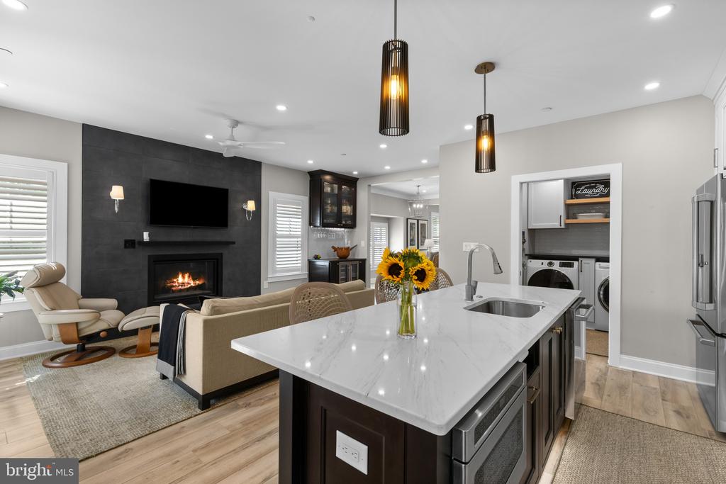 WALKABLE EASTPORT HOME | 519 6TH STREET