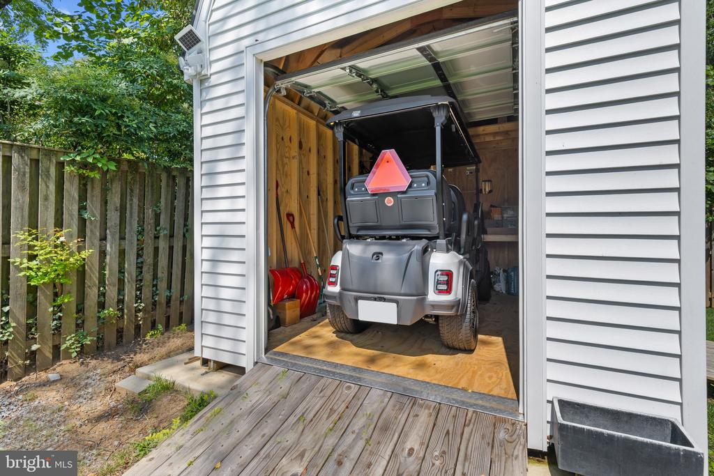 WALKABLE EASTPORT HOME | 519 6TH STREET