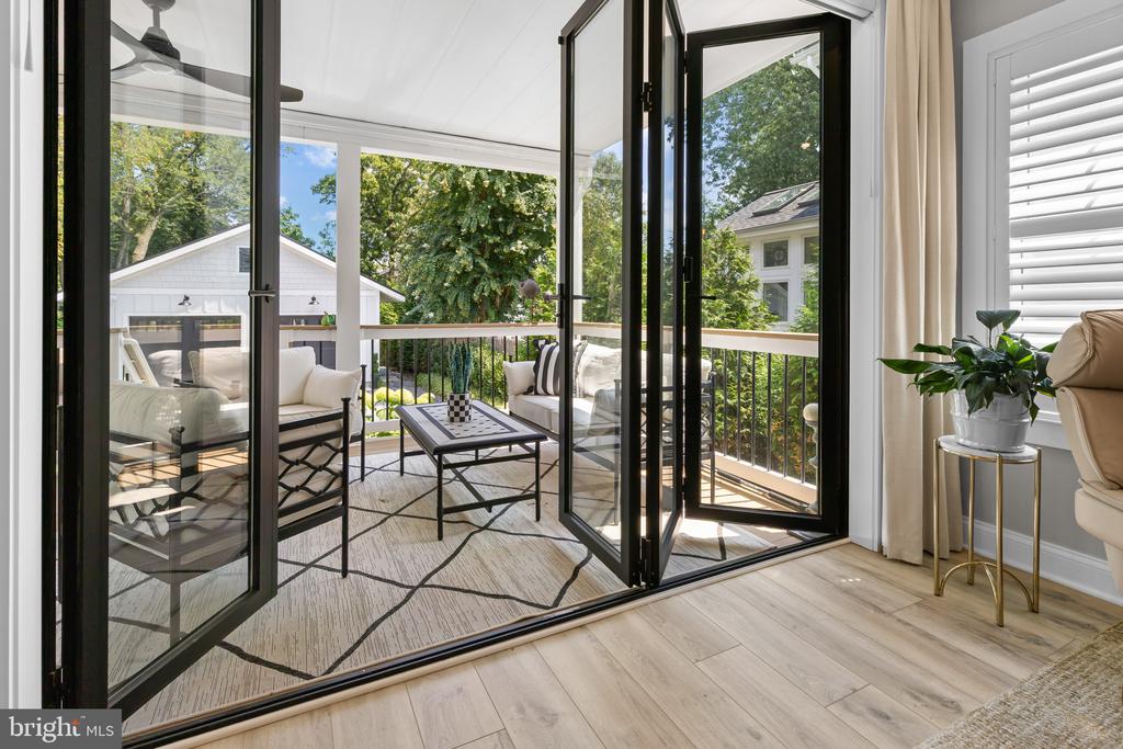 WALKABLE EASTPORT HOME | 519 6TH STREET