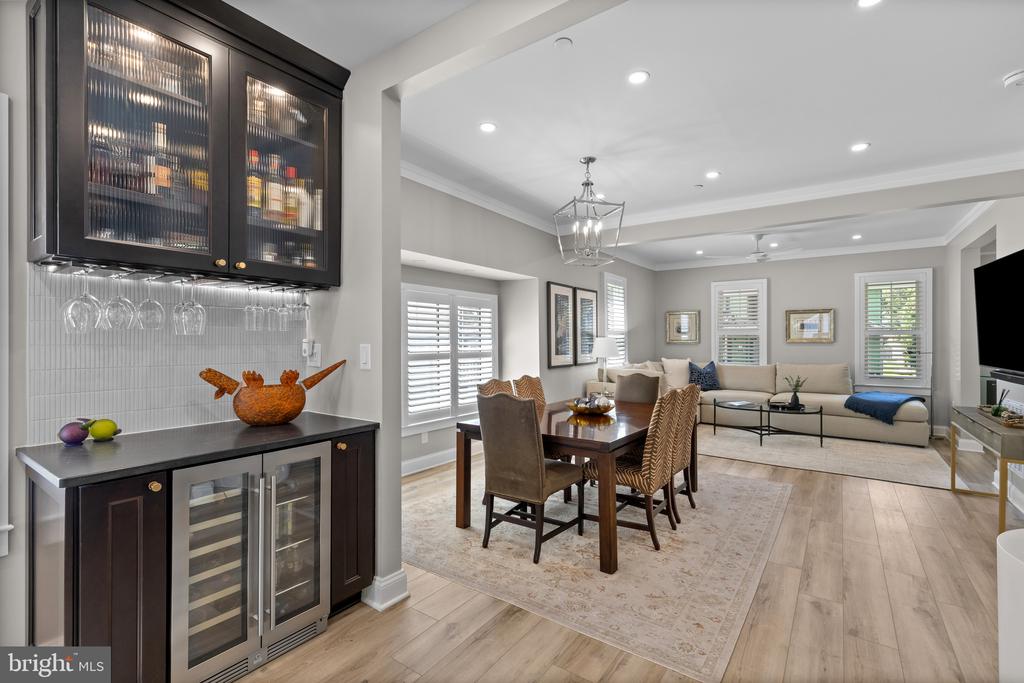WALKABLE EASTPORT HOME | 519 6TH STREET