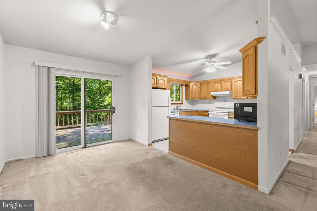 OVER AN ACRE IN DAVIDSONVILLE | 1282 LAVALL DRIVE
