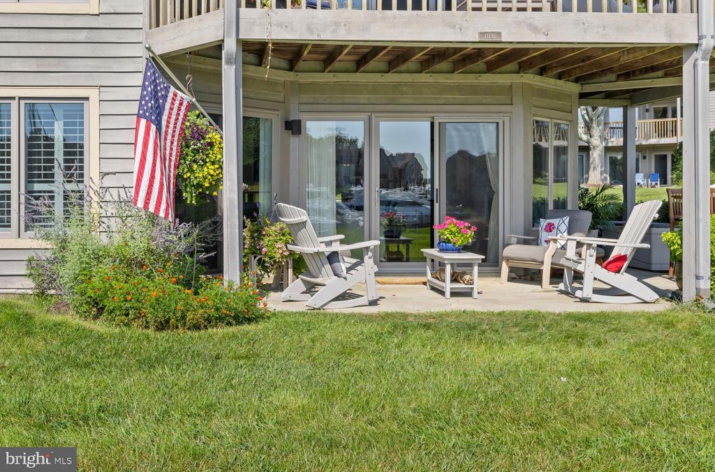 CHESAPEAKE HARBOUR WATER VIEWS | 7026 CHANNEL VILLAGE COURT Unit: T2