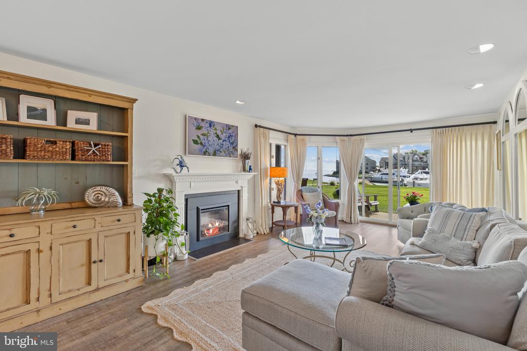 CHESAPEAKE HARBOUR WATER VIEWS | 7026 CHANNEL VILLAGE COURT Unit: T2