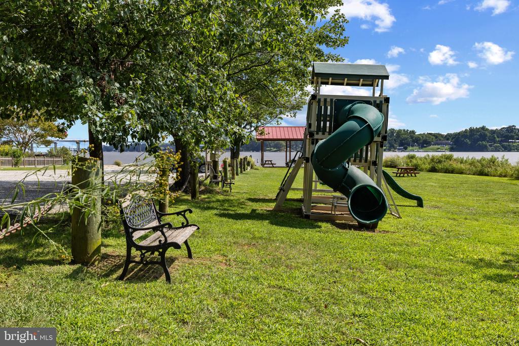 WINCHESTER ON THE SEVERN | 1505 RIVERDALE DRIVE