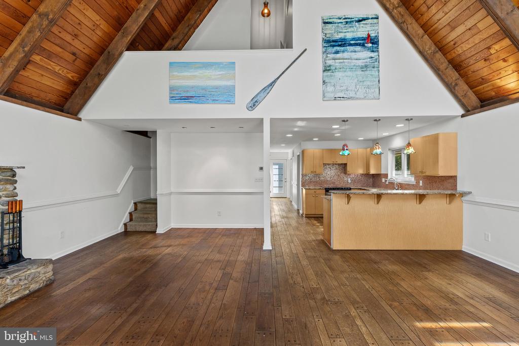 ANNAPOLIS WATERFRONT HOME | 2915 SOUTH COURT