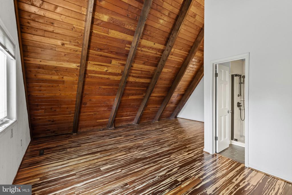 ANNAPOLIS WATERFRONT HOME | 2915 SOUTH COURT