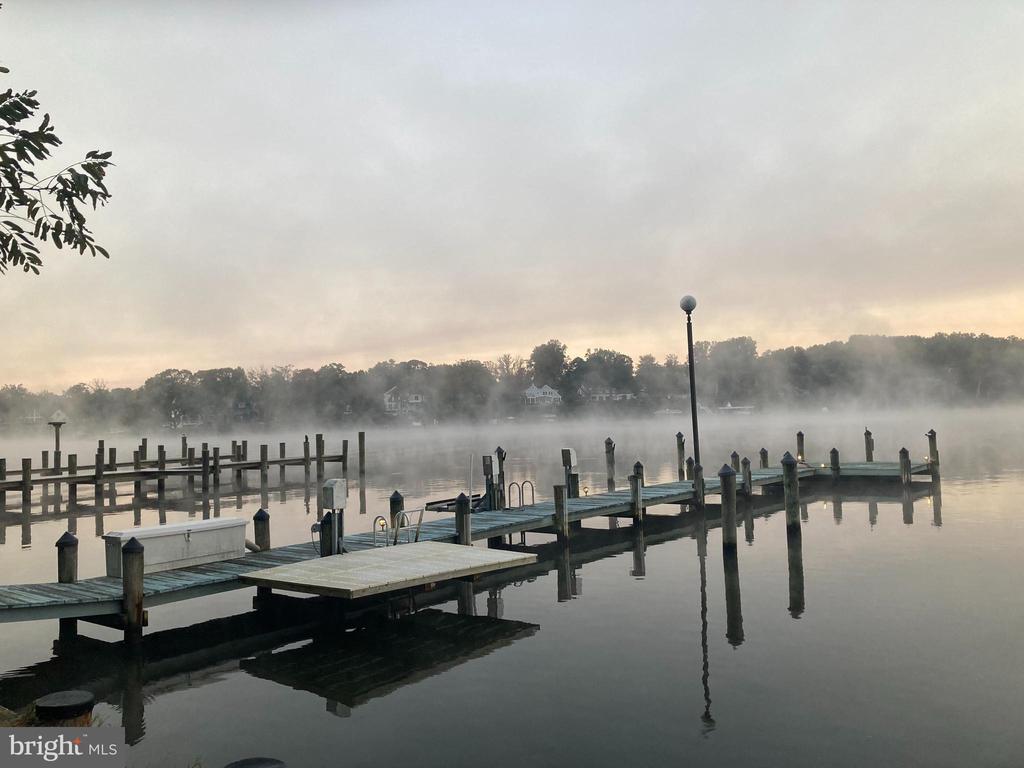 ANNAPOLIS WATERFRONT HOME | 2915 SOUTH COURT