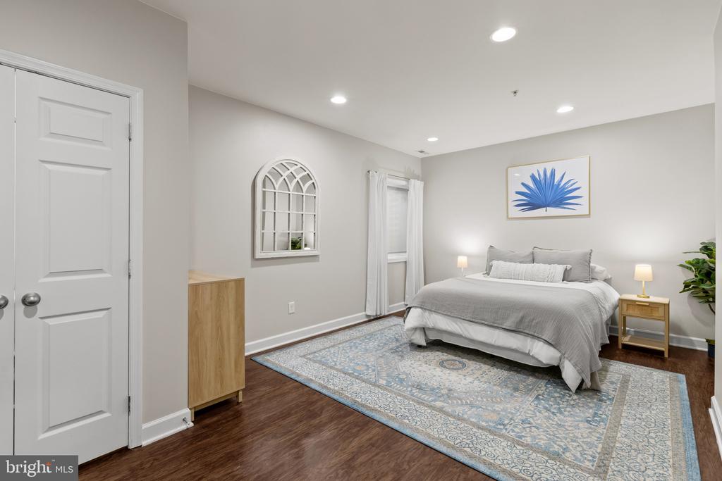 101 CARRAWAY LANE