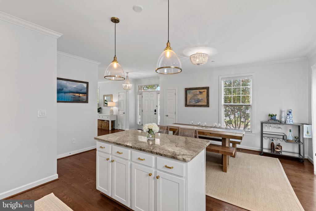 101 CARRAWAY LANE