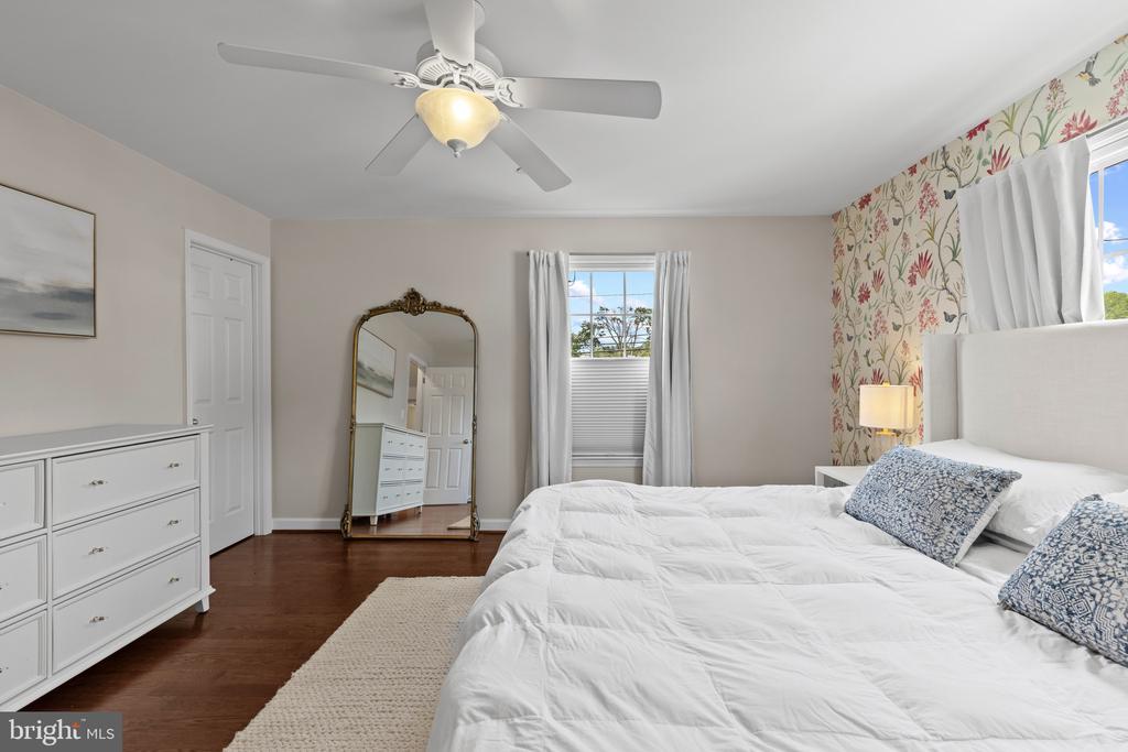 101 CARRAWAY LANE