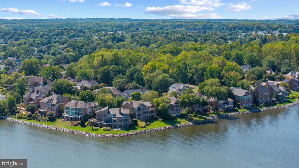 SOUTH RIVER WATERFRONT | 720 SOUTH RIVER LANDING ROAD