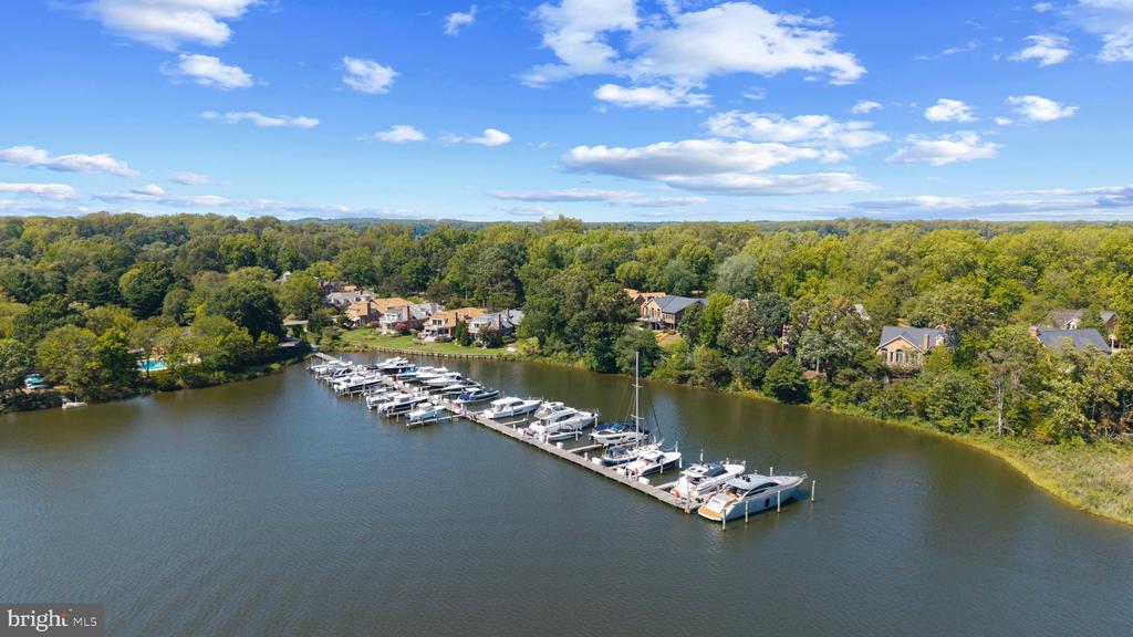 SOUTH RIVER WATERFRONT | 720 SOUTH RIVER LANDING ROAD