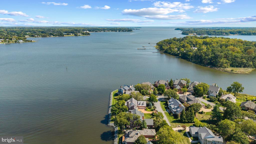 SOUTH RIVER WATERFRONT | 720 SOUTH RIVER LANDING ROAD