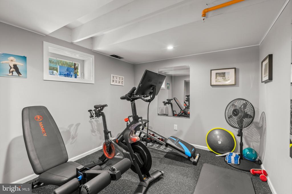 CHARMING RENOVATED EASTPORT CRAFTSMAN | 507 1ST STREET