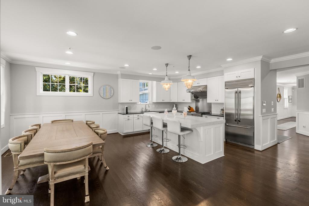 CHARMING RENOVATED EASTPORT CRAFTSMAN | 507 1ST STREET