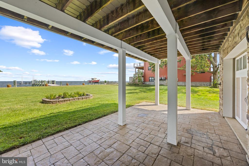 CHESAPEAKE BAY WATERFRONT HOME | 2260 LAKE DRIVE