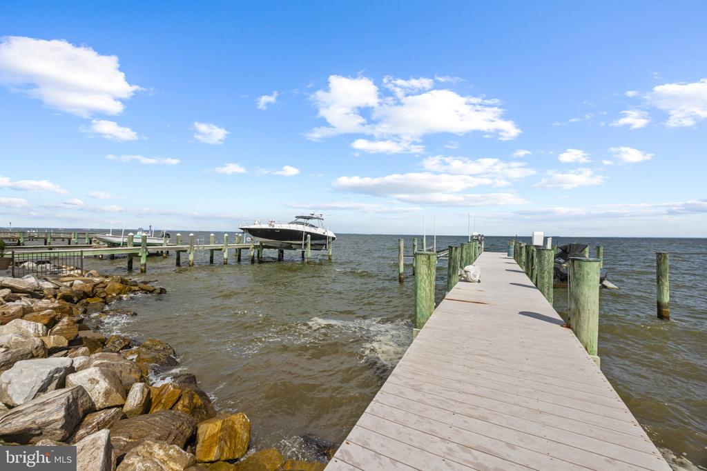 CHESAPEAKE BAY WATERFRONT HOME | 2260 LAKE DRIVE