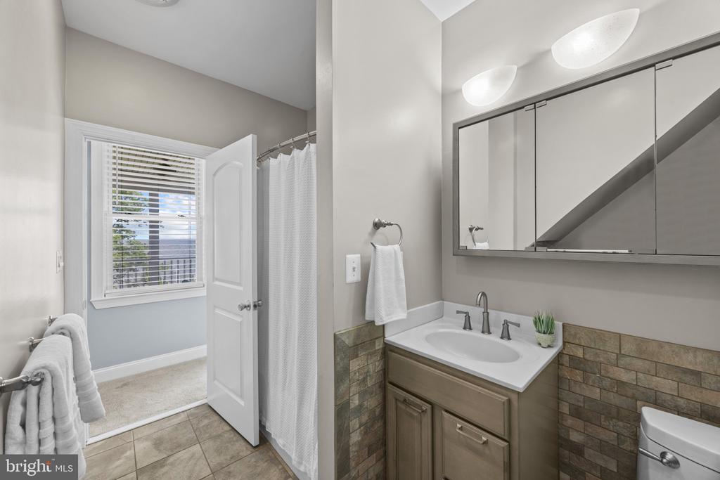 CHESAPEAKE BAY WATERFRONT HOME | 2260 LAKE DRIVE
