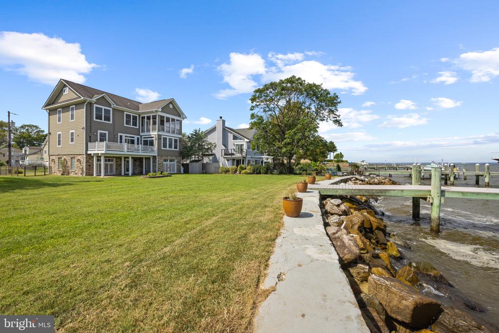CHESAPEAKE BAY WATERFRONT HOME | 2260 LAKE DRIVE