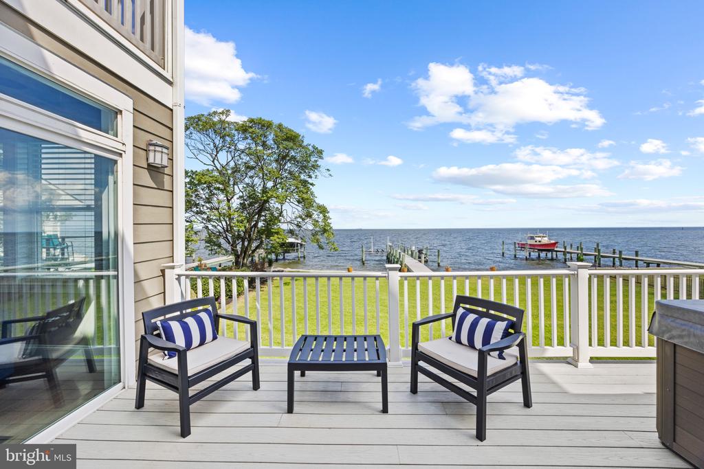 CHESAPEAKE BAY WATERFRONT HOME | 2260 LAKE DRIVE