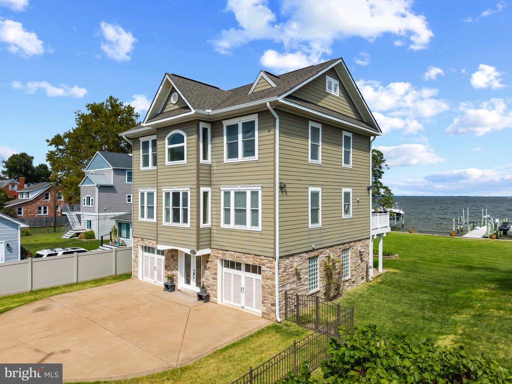 CHESAPEAKE BAY WATERFRONT HOME | 2260 LAKE DRIVE