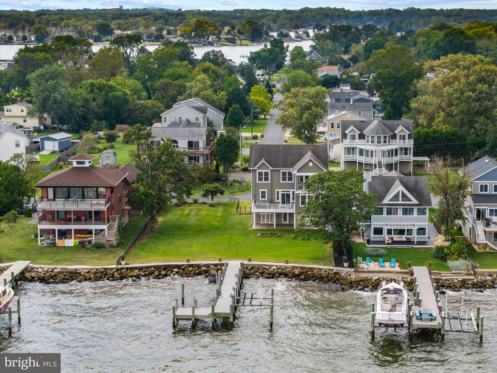 CHESAPEAKE BAY WATERFRONT HOME | 2260 LAKE DRIVE