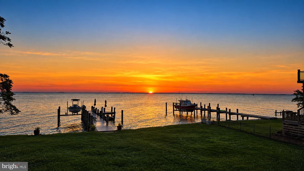 CHESAPEAKE BAY WATERFRONT HOME | 2260 LAKE DRIVE
