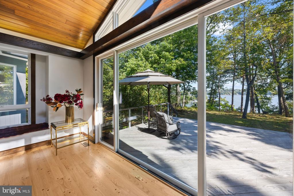 LUXURY ANNAPOLIS WATERFRONT HOME - LUCE CREEK | 1800 RIVER WATCH LANE