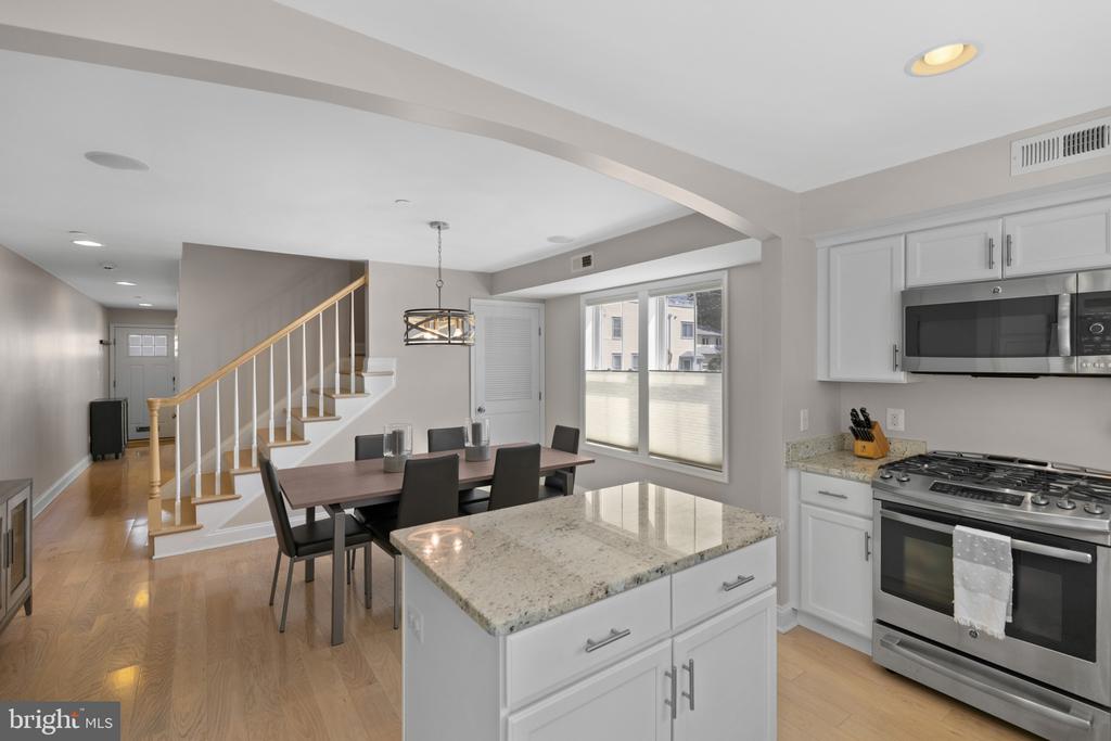 EASTPORT HOME WITH ROOFTOP DECK | 624 SECOND STREET