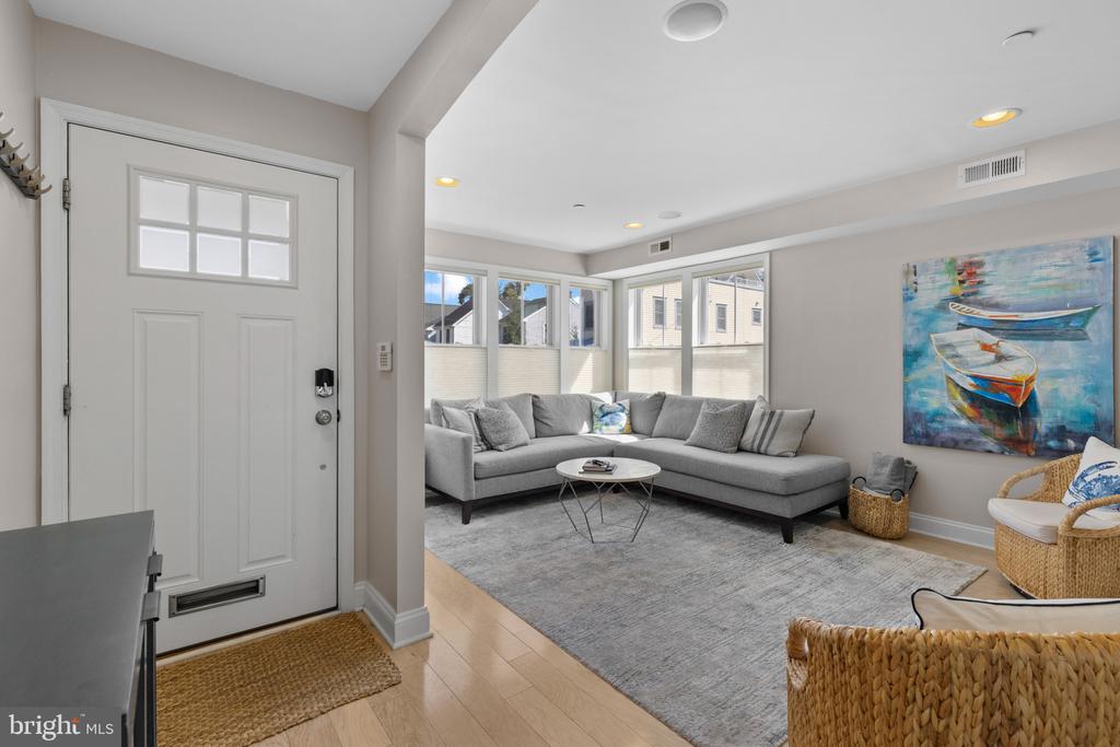 EASTPORT HOME WITH ROOFTOP DECK | 624 SECOND STREET