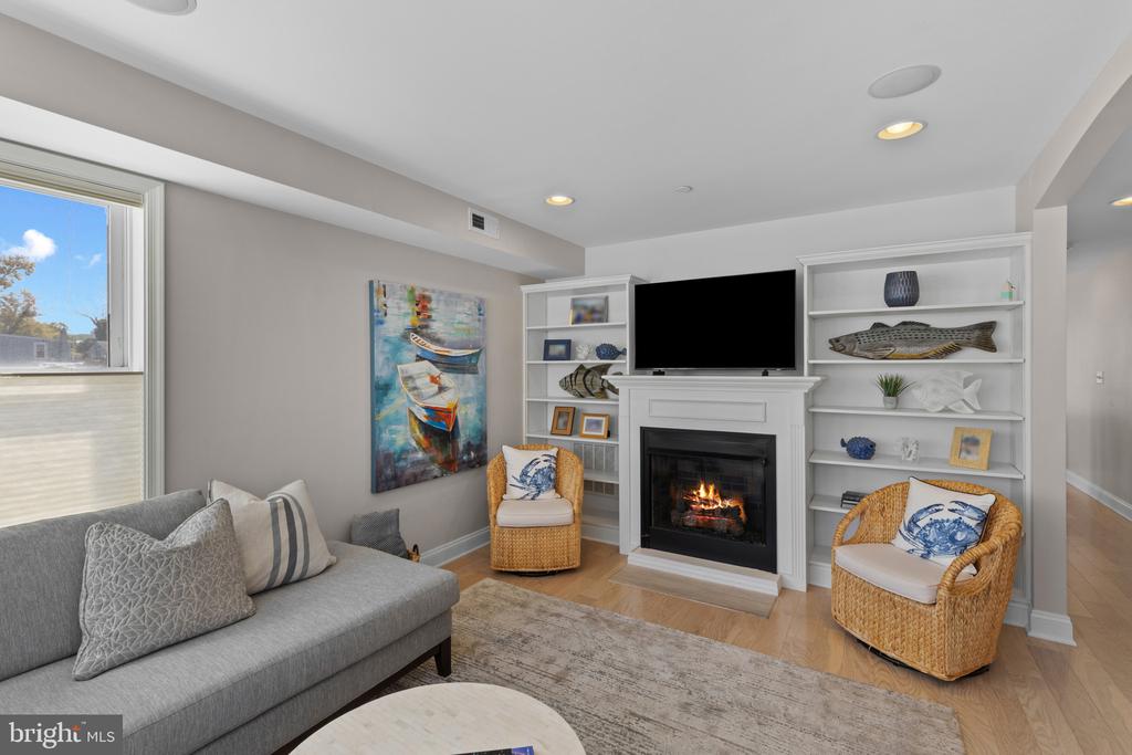 EASTPORT HOME WITH ROOFTOP DECK | 624 SECOND STREET