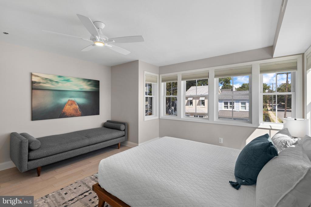 EASTPORT HOME WITH ROOFTOP DECK | 624 SECOND STREET