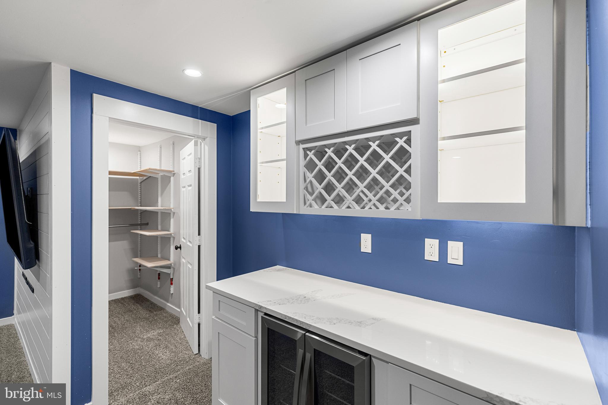 61 CHERRYWOOD COURT