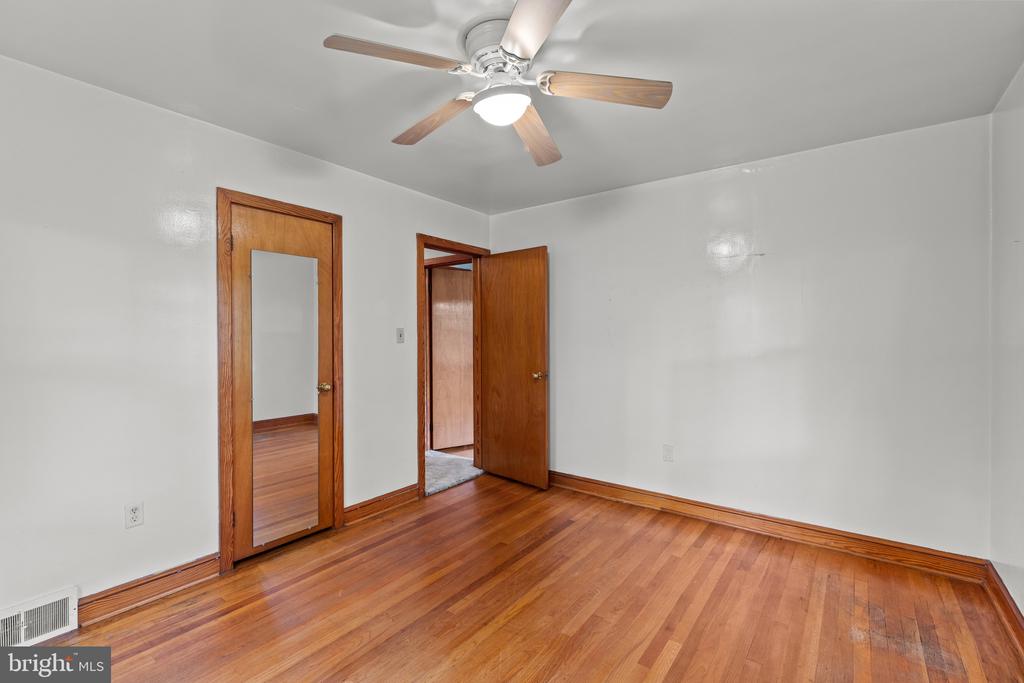 BRICK RANCHER IN FREDERICK | 7229 BOWERS ROAD