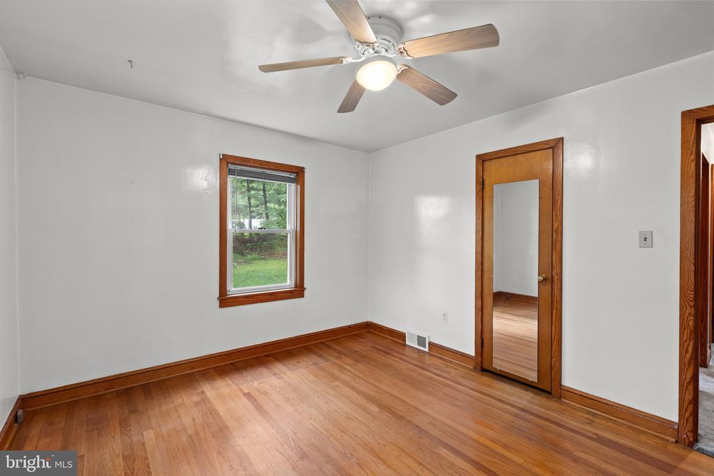 BRICK RANCHER IN FREDERICK | 7229 BOWERS ROAD