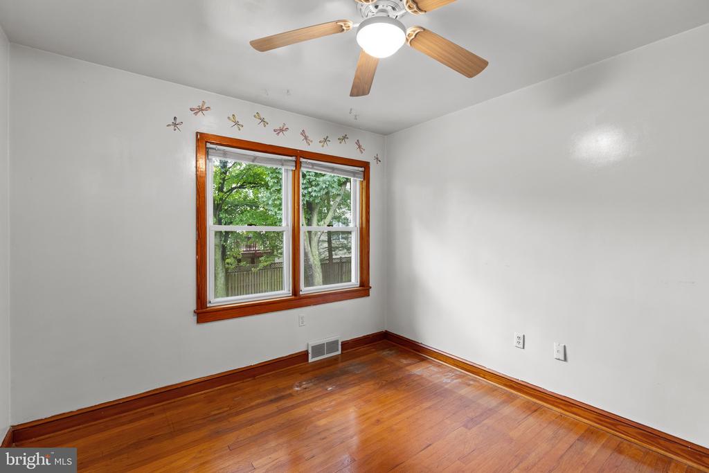 BRICK RANCHER IN FREDERICK | 7229 BOWERS ROAD