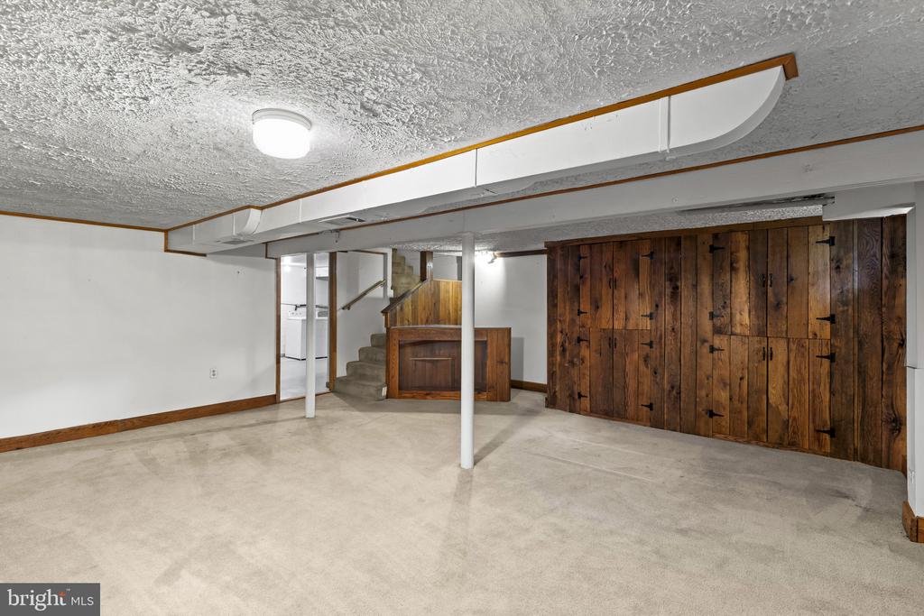 BRICK RANCHER IN FREDERICK | 7229 BOWERS ROAD