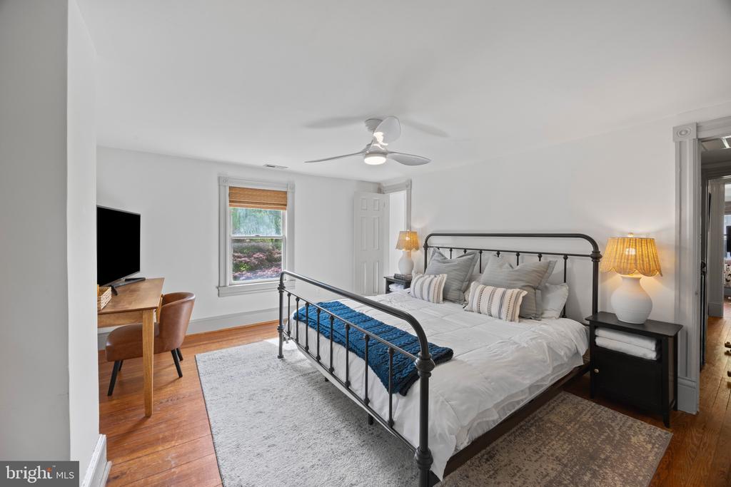 14401 WINDY OAK CIRCLE
