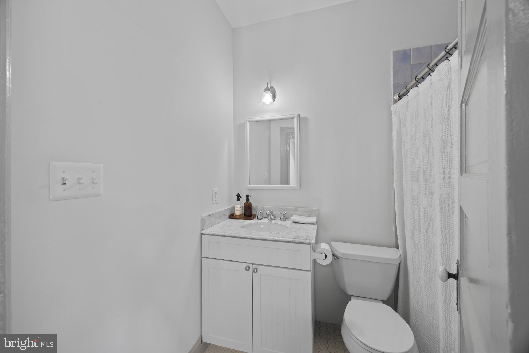 14401 WINDY OAK CIRCLE