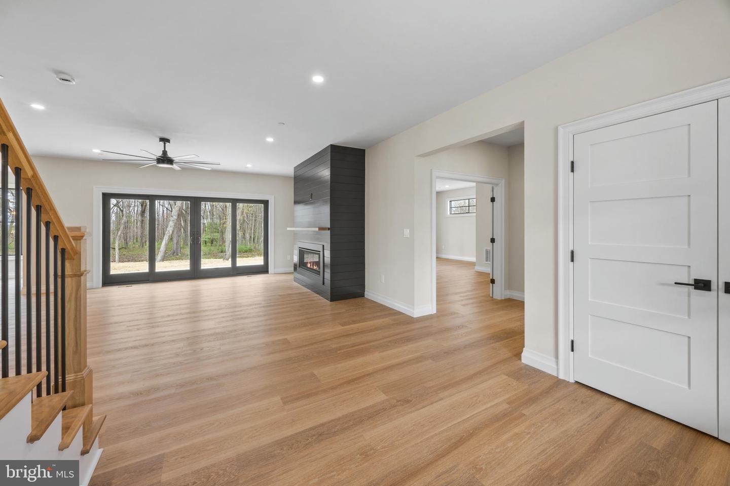 208 Tower Dr