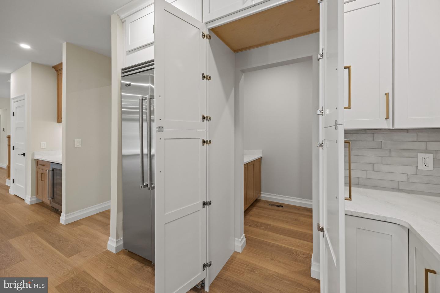 208 Tower Dr